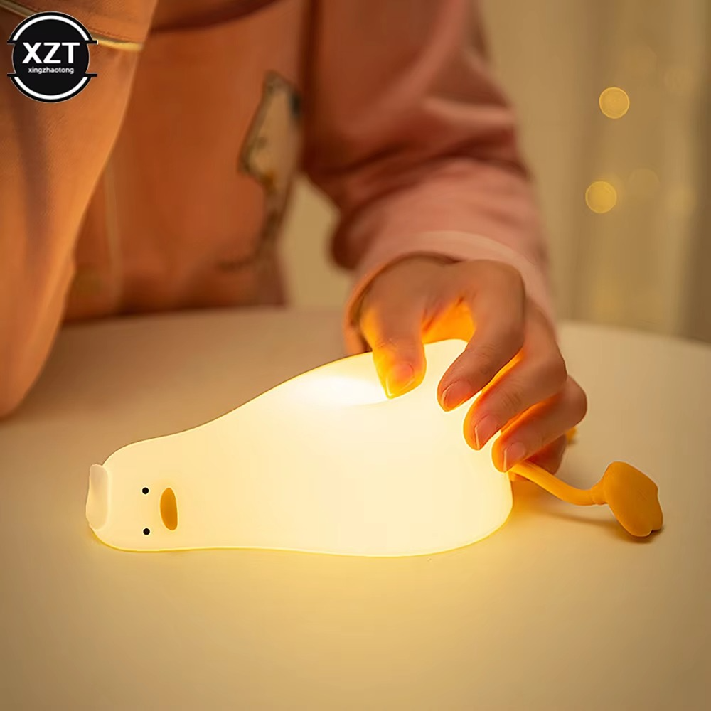 Rechargeable Silicone Duck Night Light for Kids’ Bedtime - Soft Lamp, Portable Decoration & Child Gift - Nursery/Playroom Ador